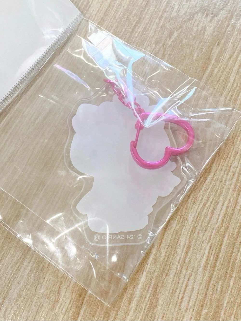 New Sanrio Hello Kitty Ice Cream Acrylic Keychain Cute Bag Charm Sweet Dessert